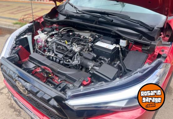 Autos - Toyota Corolla cross 2024 Nafta 40000Km - En Venta