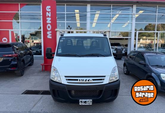 Camiones y Gr�as - Iveco Daily  35C14 PASO 3750 - En Venta