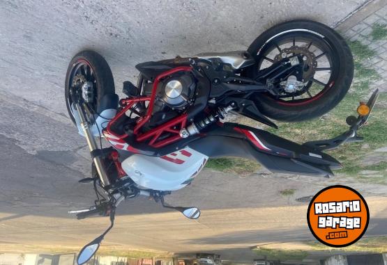 Motos - Benelli 302 S 2021 / 10.000 km 2021 Nafta 10000Km - En Venta