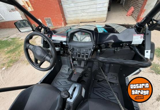Cuatris y UTVs - CF ZFORCE 800 EX CF MOTO 2016 4480Km - En Venta