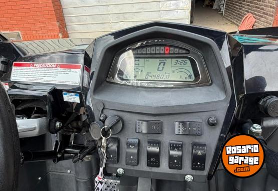 Cuatris y UTVs - CF ZFORCE 800 EX CF MOTO 2016 4480Km - En Venta