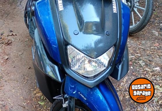 Motos - Yamaha Ray ZR 2023 Nafta 8500Km - En Venta