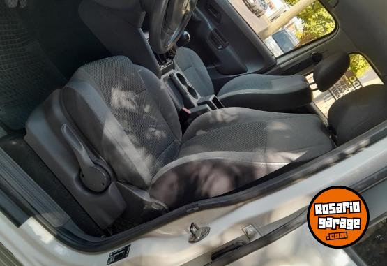 Camionetas - Volkswagen Amarok trendline 2011 Diesel 202000Km - En Venta