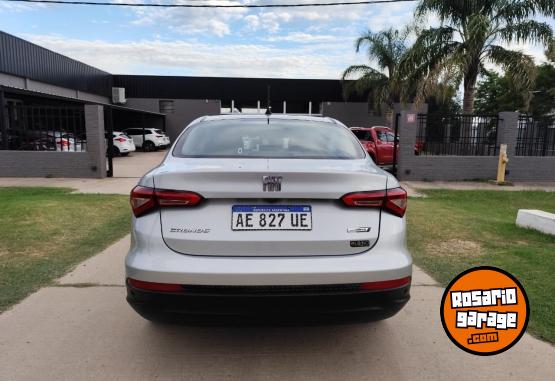 Autos - Fiat Cronos Drive Conectividad 2021 Nafta 65400Km - En Venta