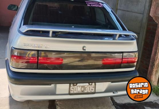 Autos - Renault 19 1993 Nafta 330000Km - En Venta