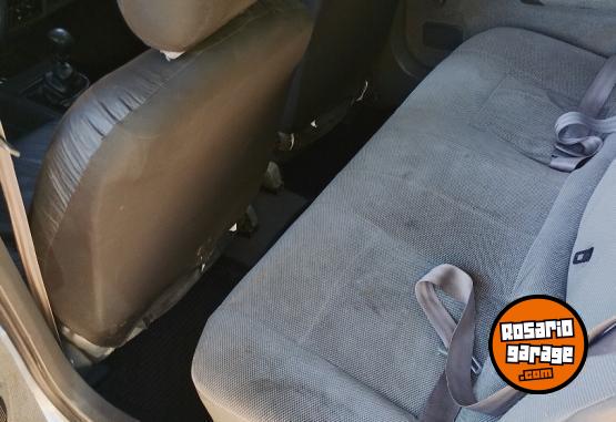 Autos - Renault 19 1993 Nafta 330000Km - En Venta