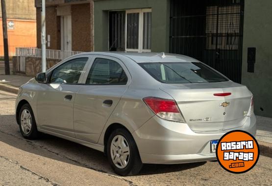 Autos - Chevrolet Prisma joy 2017 GNC 150000Km - En Venta