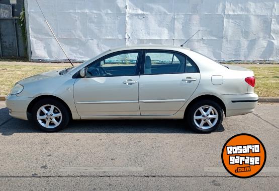 Autos - Toyota 2004 XEI 2004 Diesel 446000Km - En Venta