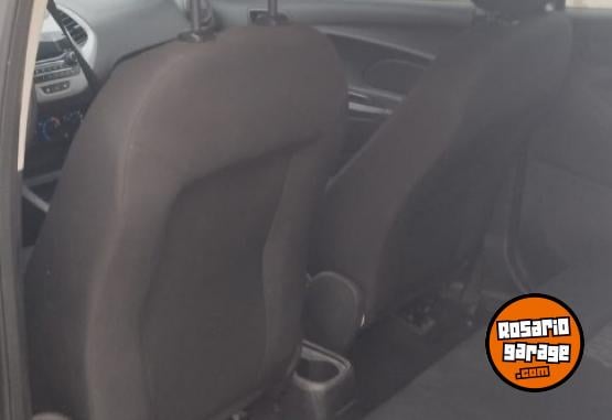 Autos - Ford Ka 2020 Nafta 80000Km - En Venta