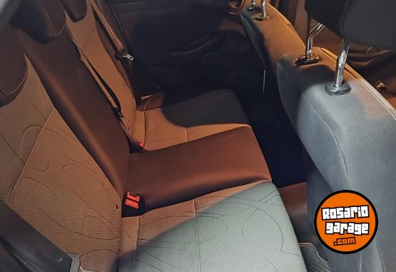 Autos - Ford Focus S 2015 Nafta 143000Km - En Venta