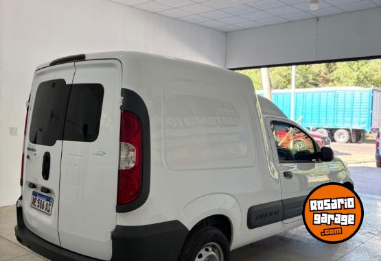 Utilitarios - Fiat Fiorino 2021 GNC 125000Km - En Venta