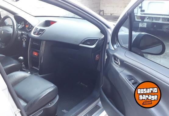 Autos - Peugeot 207 gti 5 puertas 2012 Nafta 107000Km - En Venta