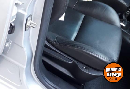 Autos - Peugeot 207 gti 5 puertas 2012 Nafta 107000Km - En Venta