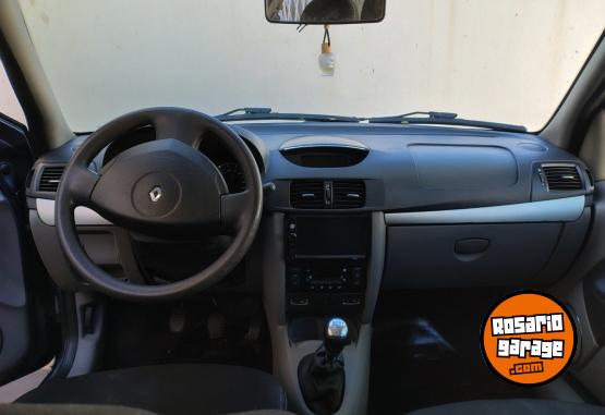 Autos - Renault Symbol 2012 Nafta 190000Km - En Venta