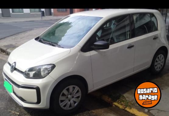Autos - Volkswagen up take away 2019 Nafta 105000Km - En Venta
