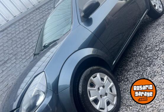 Autos - Ford Ka viral 1.6 2012 Nafta 112000Km - En Venta