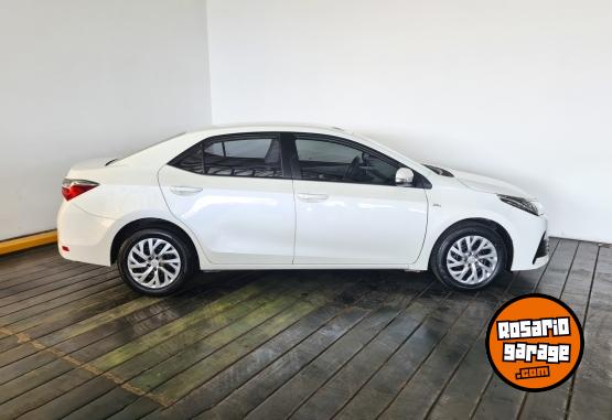 Autos - Toyota COROLLA XLI 1,8 CVT 4P 2018 Nafta 84797Km - En Venta