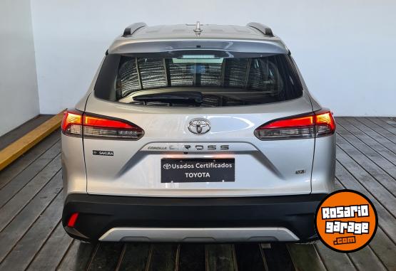 Autos - Toyota COROLLA CROSS XLI 2,0 CV 2023 Nafta 94259Km - En Venta
