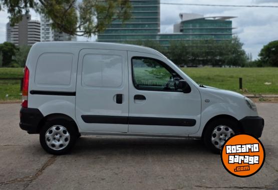 Utilitarios - Renault Kangoo 2013 Nafta 145000Km - En Venta