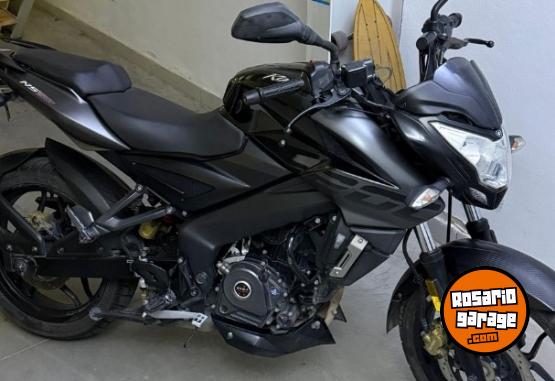 Motos - Bajaj Rouser NS 200 2021 Nafta 44000Km - En Venta