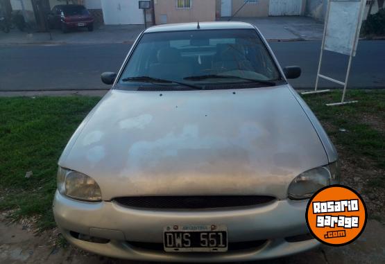 Autos - Ford Escort 2001 Diesel 265000Km - En Venta