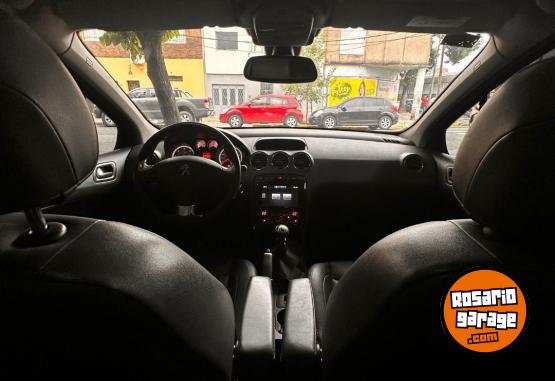 Autos - Peugeot 308 2017 Diesel 81000Km - En Venta