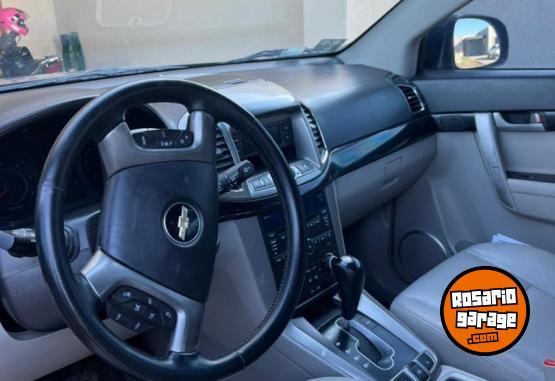 Camionetas - Chevrolet Captiva LTZ 2012 Diesel 200000Km - En Venta