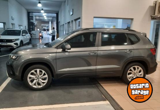 Autos - Volkswagen TAOS 1.4 COMFORTLINE 2023 Nafta  - En Venta
