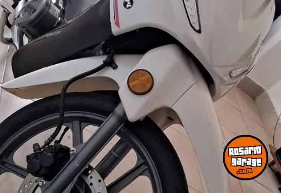 Motos - Motomel Blitz plus 2025 Nafta 1647Km - En Venta