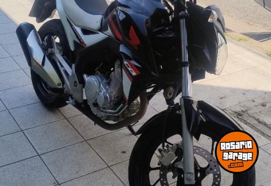 Motos - Honda Twister CB 250 2018 Nafta 13000Km - En Venta