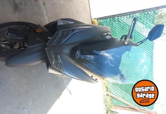 Motos - Kymco X-Town 2025 Nafta 2799Km - En Venta