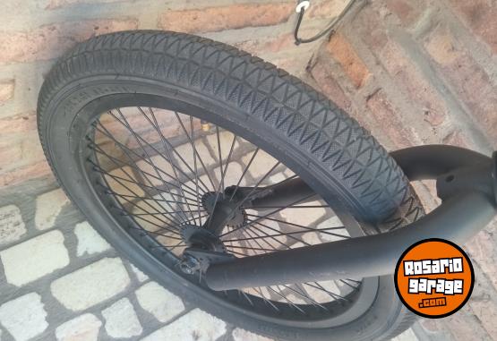 Deportes - Vendo bicicleta BMX Rod 20 - En Venta