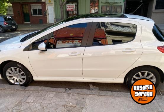 Autos - Peugeot 308 allure con navegador 2012 Nafta 215000Km - En Venta