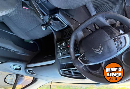 Autos - Citroen C4 2015 Nafta 272000Km - En Venta