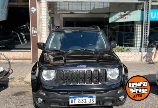 Camionetas - Jeep RENEGADE SPORT AT 2021 Nafta 102000Km - En Venta
