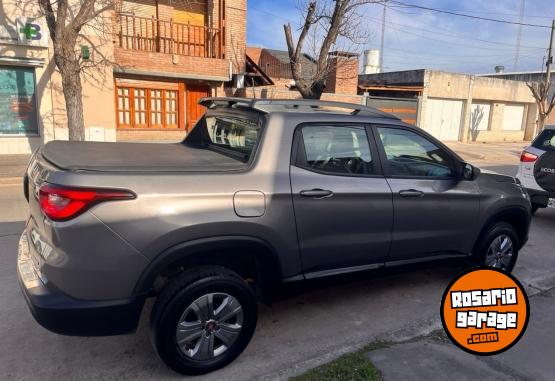 Camionetas - Fiat Toro FREEDOM 1.8 16V AT6 2021 Nafta 60000Km - En Venta