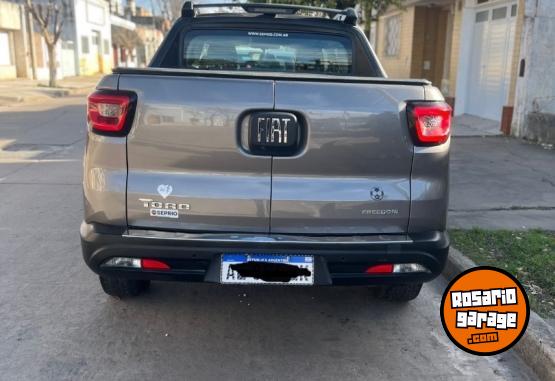 Camionetas - Fiat Toro FREEDOM 1.8 16V AT6 2021 Nafta 60000Km - En Venta