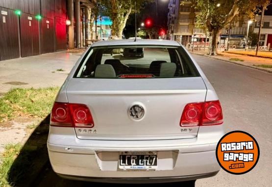 Autos - Volkswagen bora 1.8t 2012 Nafta 106000Km - En Venta