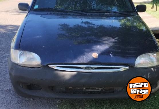 Autos - Ford Escort 1997 Nafta 300000Km - En Venta