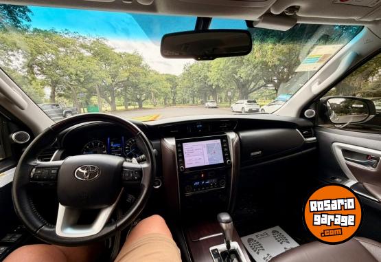 Camionetas - Toyota Sw4 SRX 4x4 2020 Diesel 31000Km - En Venta