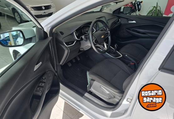 Autos - Chevrolet Onix plus lt 2025 Nafta 41000Km - En Venta