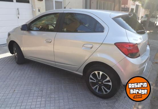 Autos - Chevrolet Onix 2015 Nafta 91000Km - En Venta