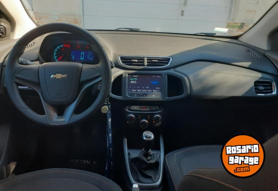 Autos - Chevrolet Onix 2015 Nafta 91000Km - En Venta