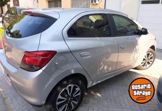 Autos - Chevrolet Onix 2015 Nafta 91000Km - En Venta