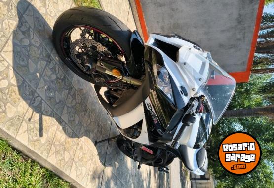 Motos - Kawasaki Zx10 2014 Nafta 11300Km - En Venta