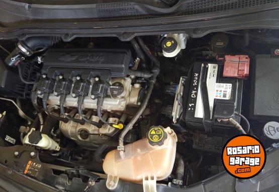 Autos - Chevrolet Onix 2017 Nafta 116000Km - En Venta