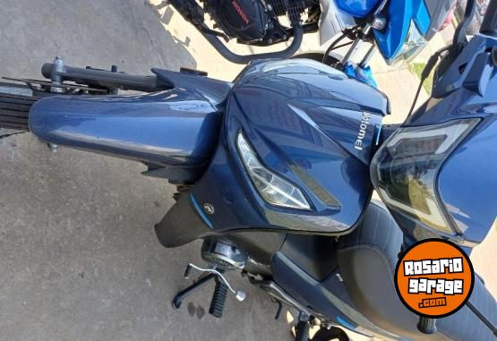 Motos - Motomel Blitz 2024 Nafta 4150Km - En Venta