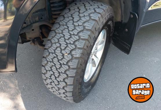 Camionetas - Toyota Hilux SW4 srx 3.0 4x4 2007 Diesel 289000Km - En Venta