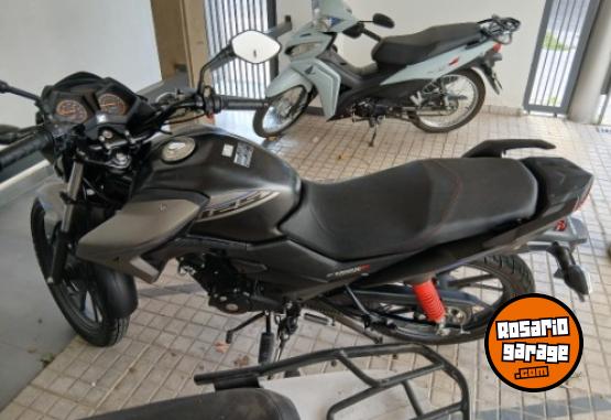 Motos - Honda Cb twister 125 2023 Nafta 9000Km - En Venta