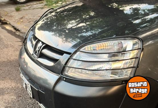 Autos - Peugeot Partner 2012 Diesel 180000Km - En Venta